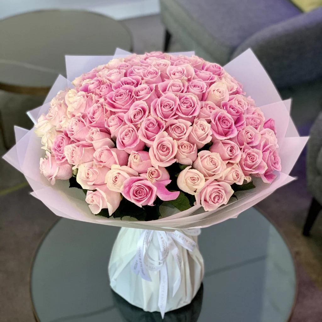 Luxury Pink 25 Roses Bouquet